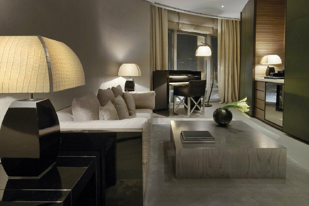 Armani Hotel 5*